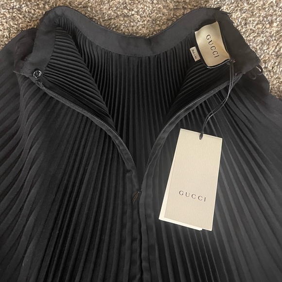 GUCCI 2020 TENT DRESS BLACK - Picture 7 of 13